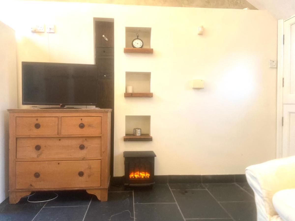 Beautiful 1-Bed House In Gloucestershire Westbury on Severn Екстер'єр фото