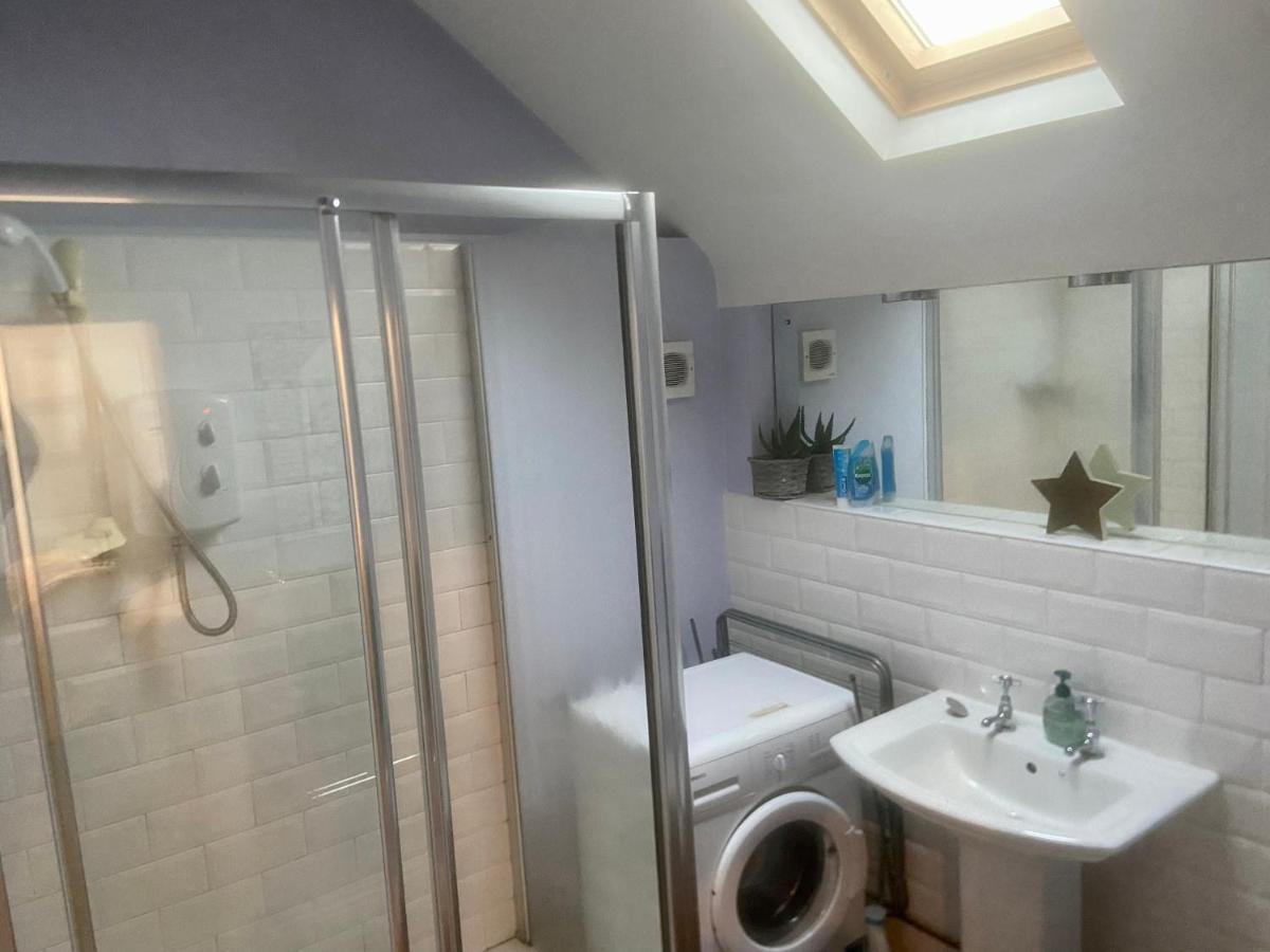 Beautiful 1-Bed House In Gloucestershire Westbury on Severn Екстер'єр фото
